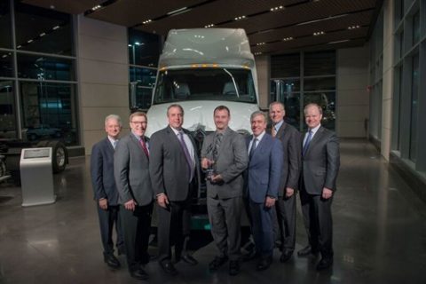 Aearo Technologies LLC Awarded Diamond Supplier Award by Navistar